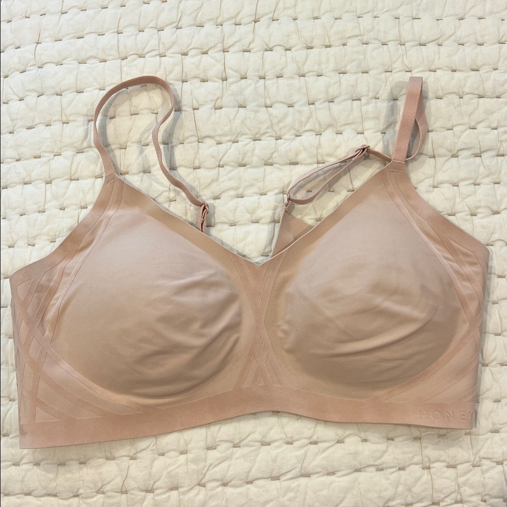Honeylove Nude Seamless Wireless Bra